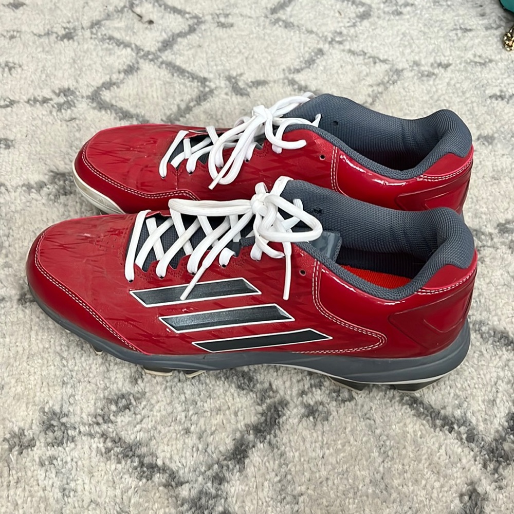 Men’s cleats. Worn one time. In new used condition